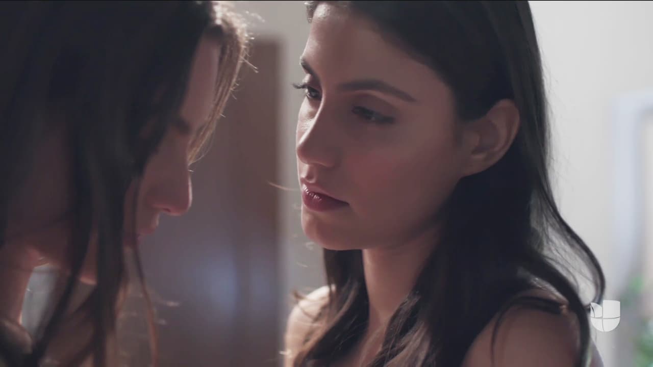 Valentina y Juliana están profundamente enamoradas.