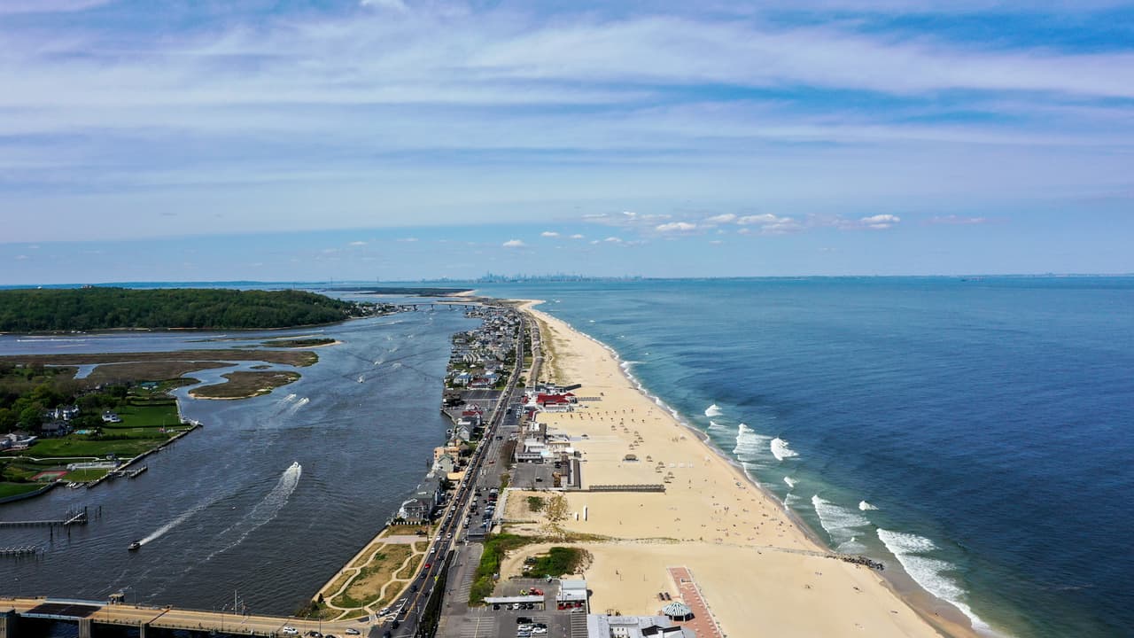 Reportan caída de avioneta en costa de Long Beach, Nueva Jersey