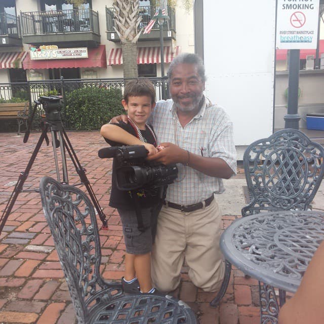 Él dejó el dolor atrás y tomó una decisión en el funeral de su madre.