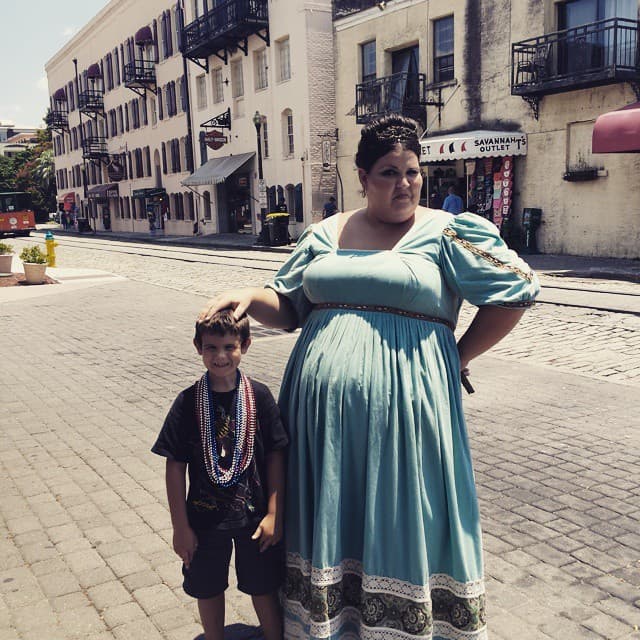 Además, hace casi dos semanas su madre murió inesperadamente.