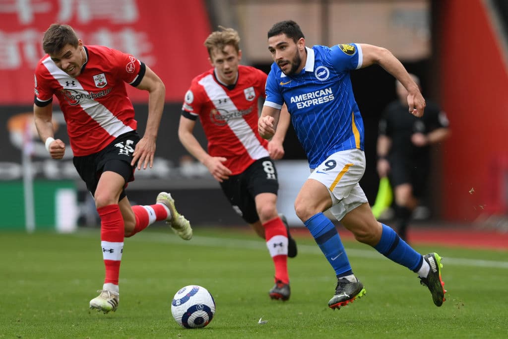 De visita, Brighton vuelve a ver la victoria tras derrotar a Southampton con marcador 2-1 durante la Jornada 28 de la Premier League. Che Adams descontó el tanto en solitario para la escuadra de 'The Saints', mientras que los goles de los azules fueron por parte de Lewis Dunk y Leandro Trossard.