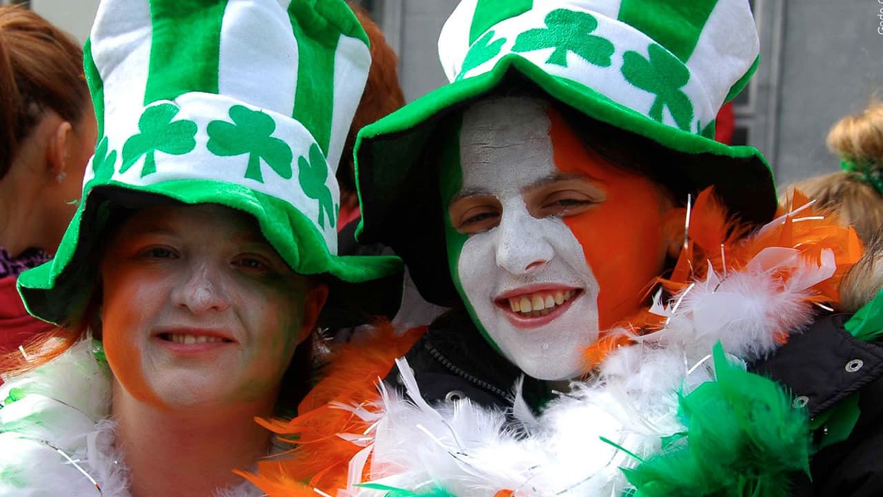Día de San Patricio en Chicago: esto es lo que debes saber sobre el desfile y el teñido del río