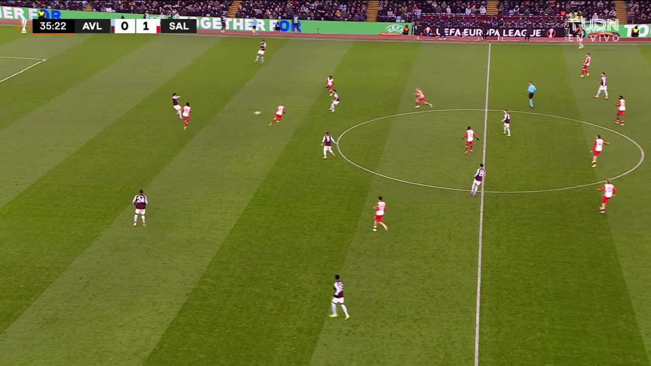 ¡TIRO ATAJADO! disparo por Edmund Baidoo.