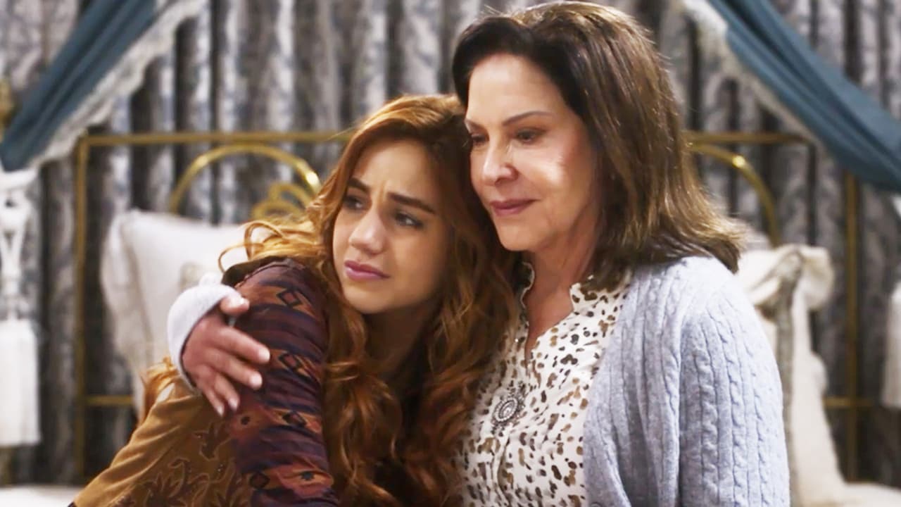 Bárbara recibe una noticia devastadora sobre su madre Paloma | Mi Rival | Capítulo 49