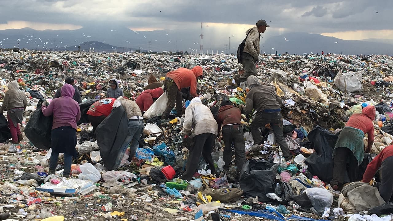 La mayor planta de reciclaje de envases para Coca-Cola en el mundo se aprovecha de mano de obra infantil en México