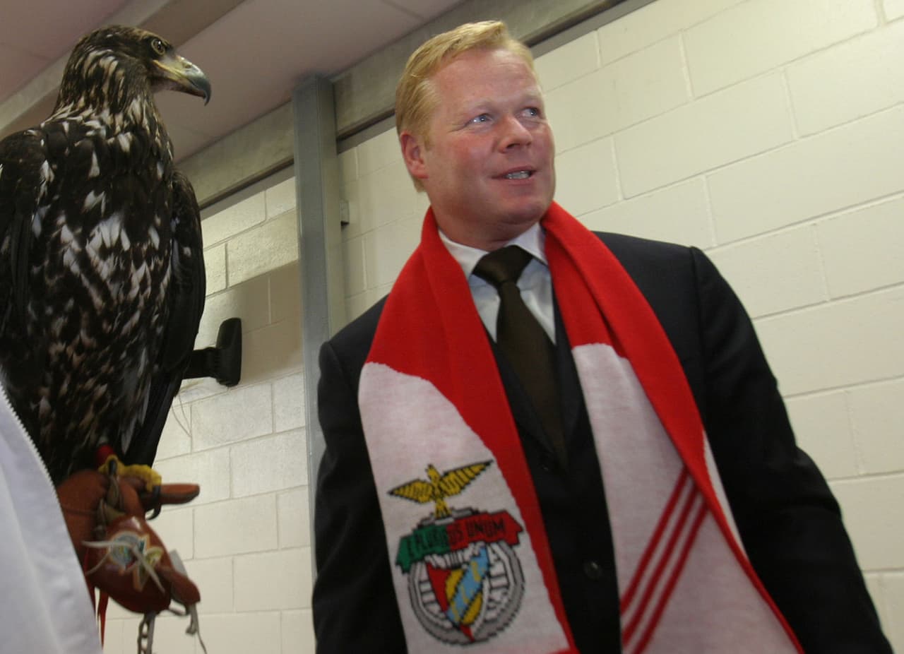 En el futbol portugués conquistó la Supercopa con Benfica en 2005.