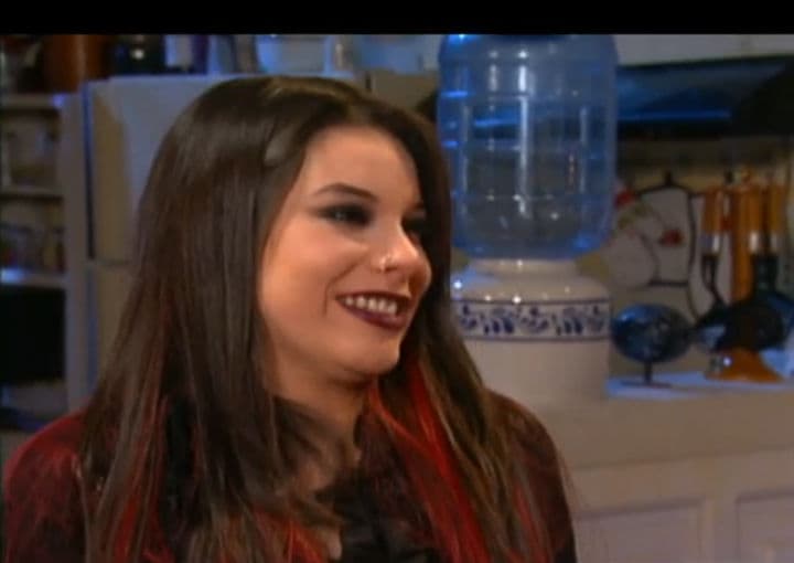 A pesar de ser muy diferente, en el fondo es una buena persona.