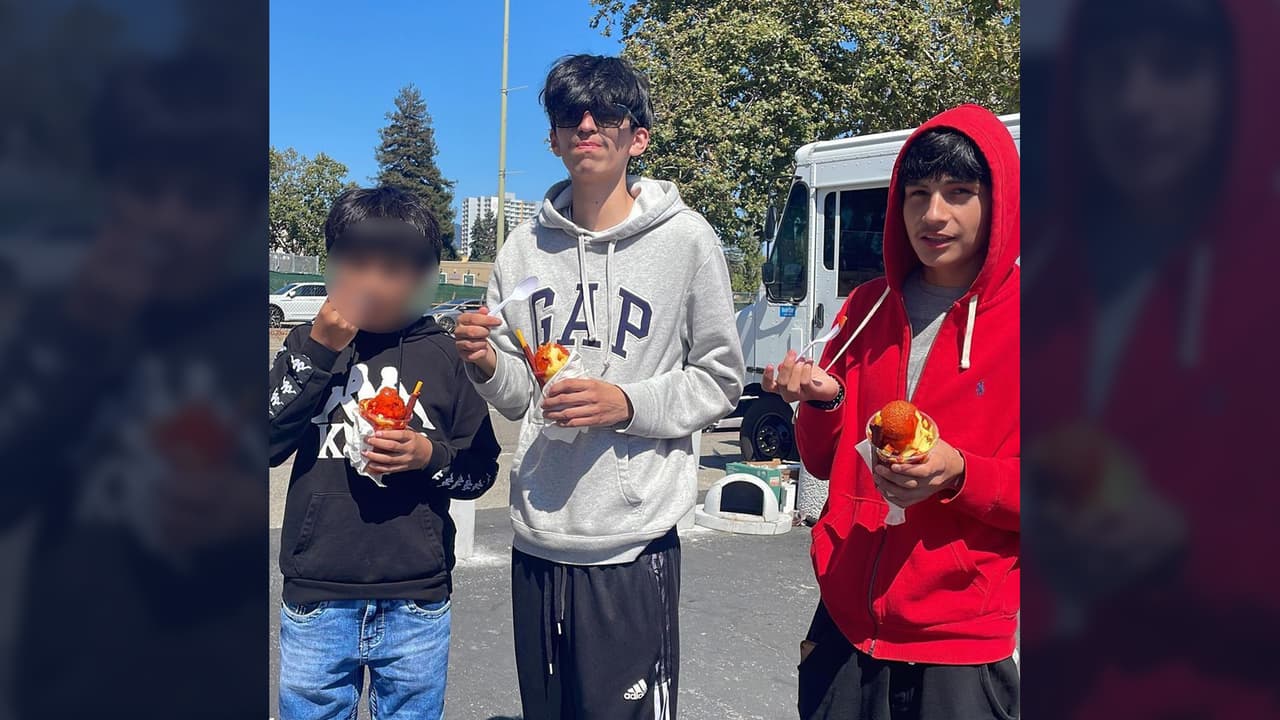 “Mis primos no eran parte de ningún tipo de pandilla y eran muy buenos niños”, dijo Melani. La familia abrió una petición de 
<a href="https://www.gofundme.com/f/funeral-help-for-15-and-17-year-old-sons?fbclid=IwAR2O8mUTon94D9g4DVas66lhvWIpOQGoc4_fZHjk8B5FbYeqB5kBQ66mNmg">GoFundme</a> para ayudarse con los gastos funerarios.
<br>