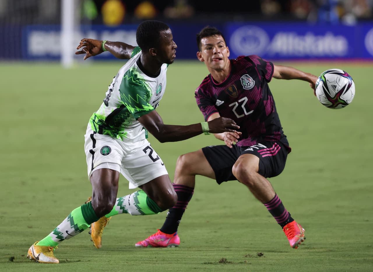 El 'Chucky' Lozano tuvo un partido en el que se vio participativo, aunque lejos de sus mejores noches con la playera tricolor.