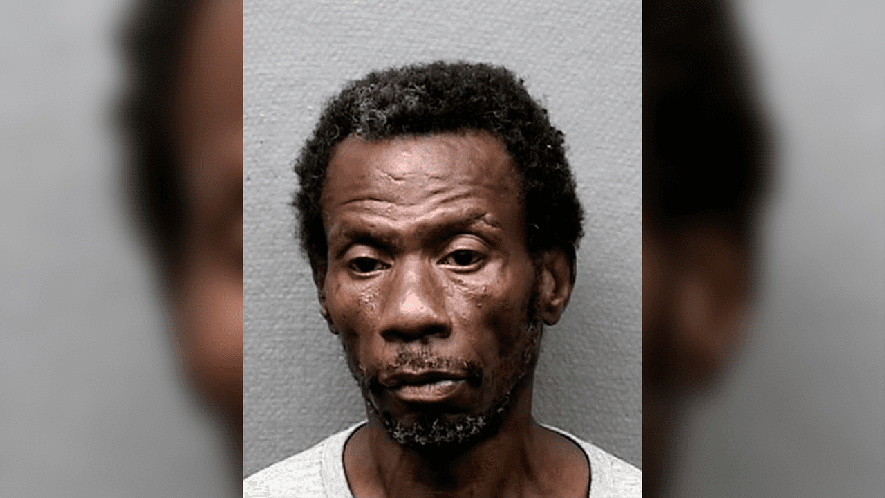 ¿Lo has visto? Autoridades de Houston buscan a un hombre acusado de agredir sexualmente a un niño en 2017 