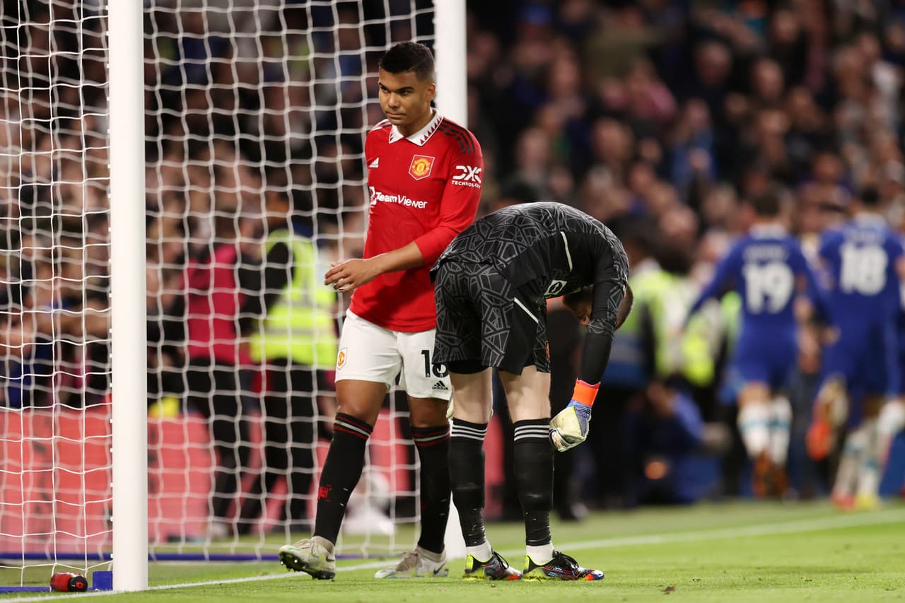 Manchester United vive un mal momento dentro y fuera de los terrenos de juego, pero el empate es un gran bálsamo.