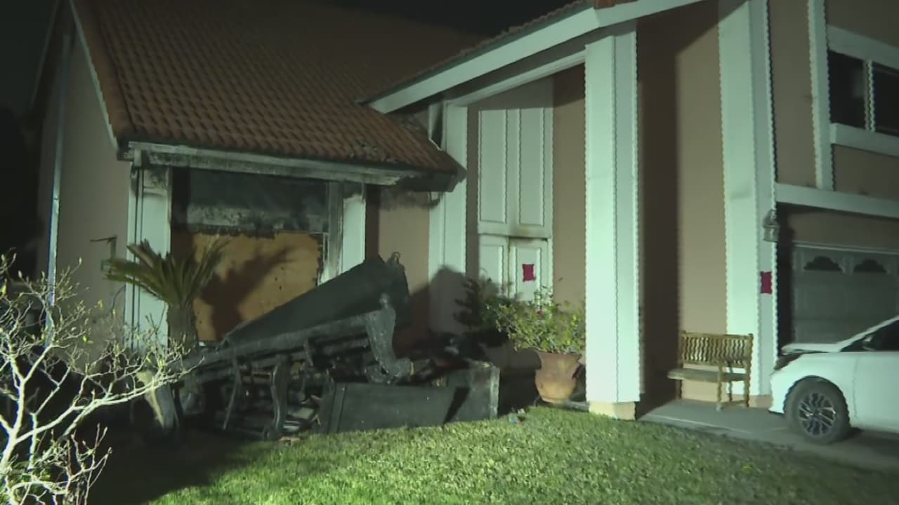 Rescató y puso a salvo a toda su familia de un incendio en su vivienda en Santa Ana