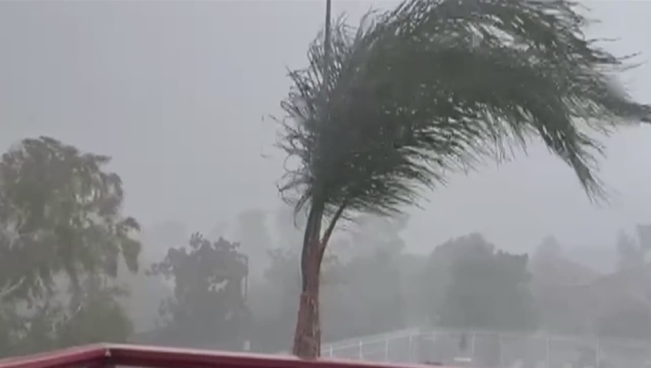 Tormentas activan advertencias de evacuación en el sur de California