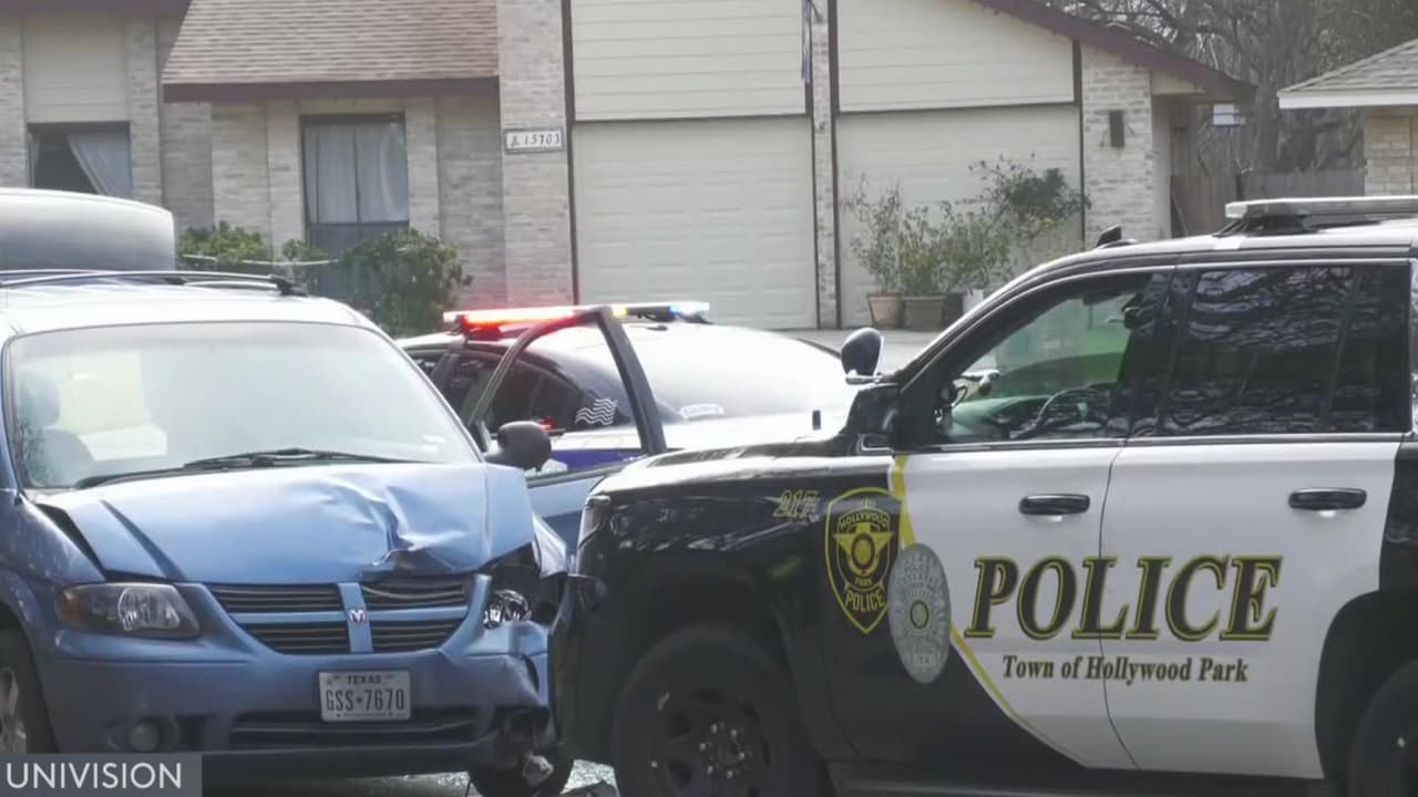 Detectan a mujer con vehículo robado y huye, desatando persecución