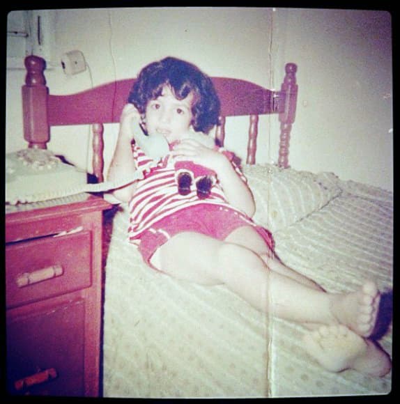 ¡Qué nena tan hermosa! Ella es una gran actriz y presentadora, y tiene una larga y exitosa trayectoria.