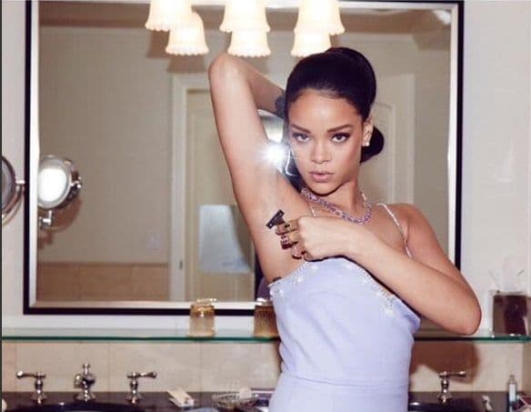 Para ser diva se necesita... ¿depilarse las axilas?