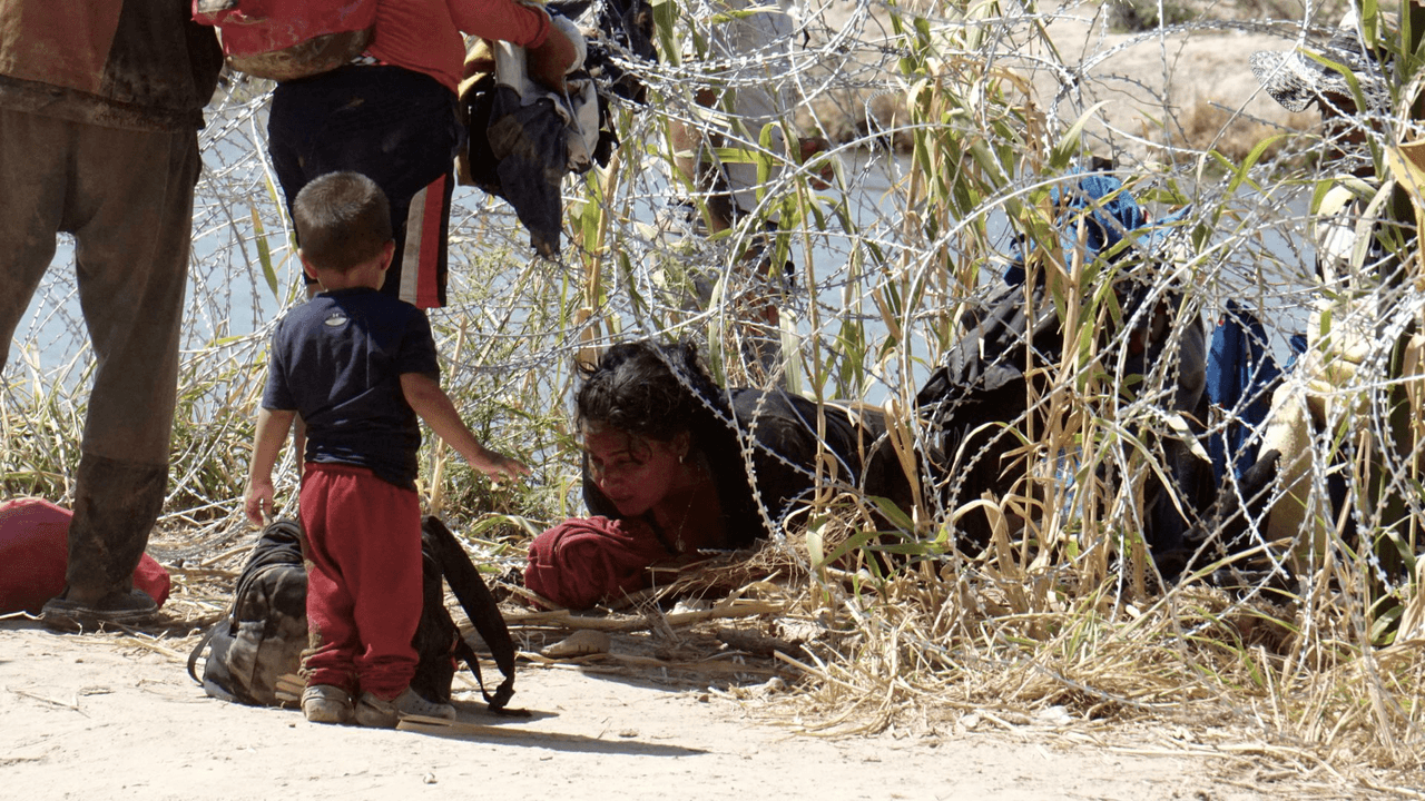 Dos personas mueren, incluyendo un niño de 3 años, en el Río Bravo en Texas