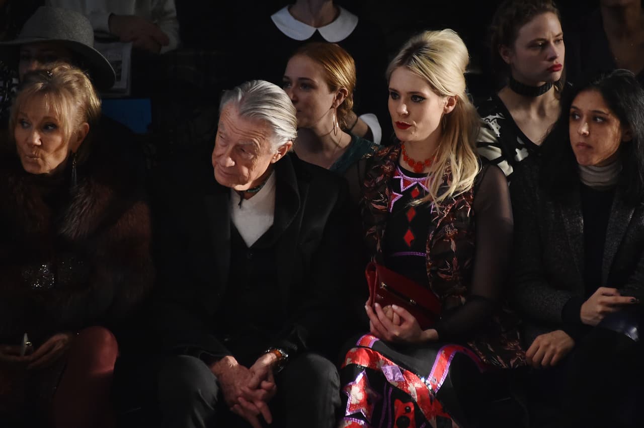 Sobre el hecho de haber comenzado su 
<b><a href="https://www.univision.com/estilo-de-vida/sexo/hablemos-de-sexocon-los-ninos" target="_blank">vida sexual a tan temprana edad</a></b>, Schumacher aseguró que la razón se debe a que él fue muy seductor desde la infancia.