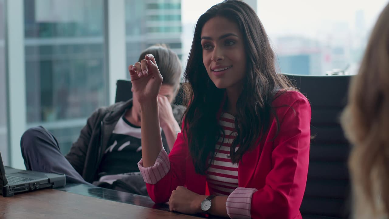 Sin embargo, Miguel decidió que Adela sería la responsable de pasar como titular de este organismo dedicado al lavado de dinero.