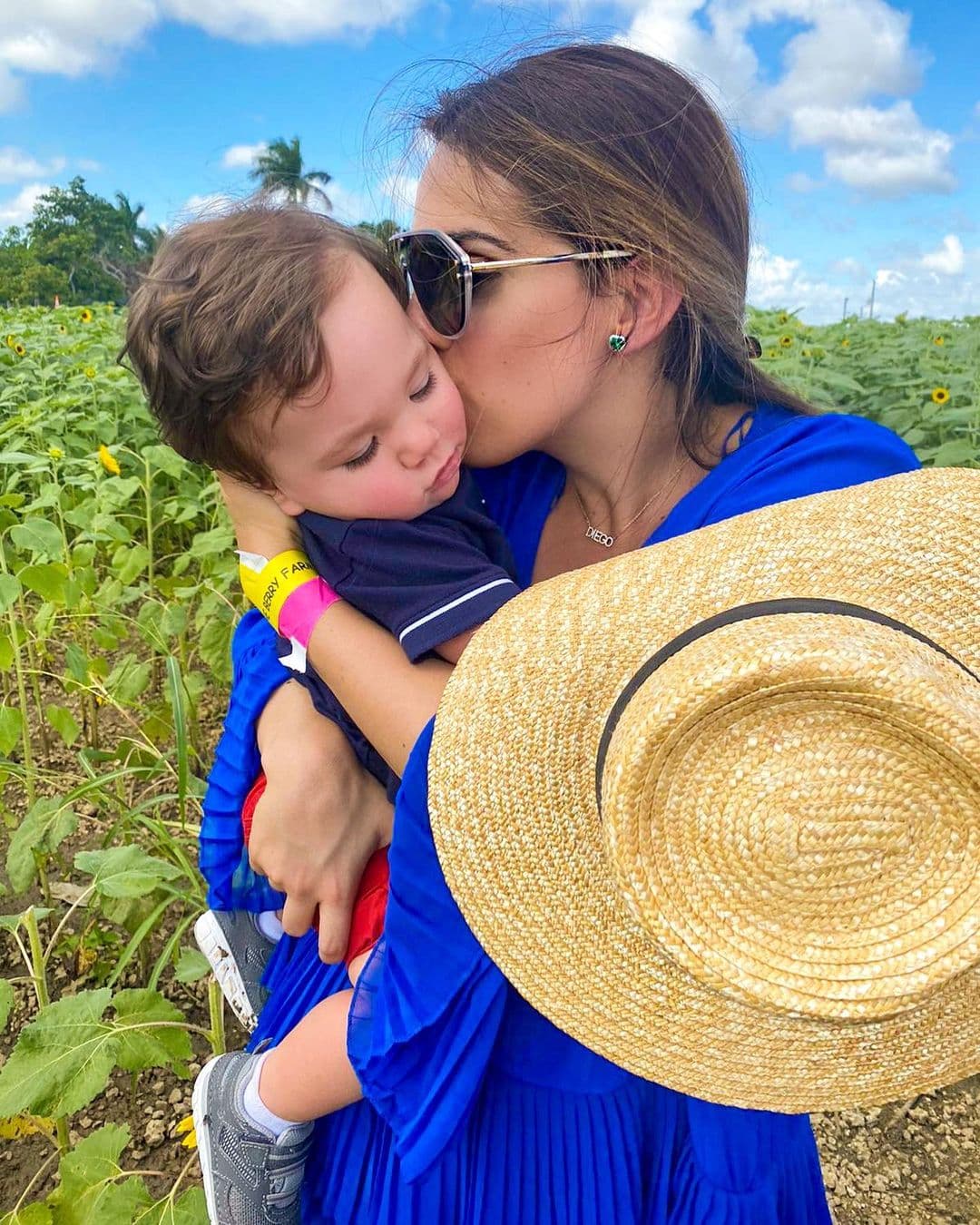 Baby Diego crece que crece, así como el inmenso amor de su mami, nuestra Andrea Chediak.