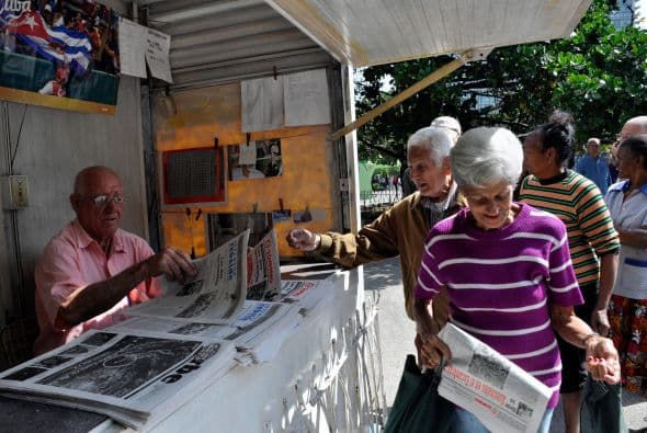 Cuba restableció el miércoles el envío de correspondencia hacia Estados Unidos; el gobierno de la isla suspendió el envío hacia Estados Unidos desde el 21 de enero pasado, informó el martes el diario oficial Granma.