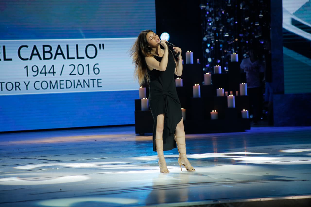 Pudimos ver juego de luces y muchas velas.