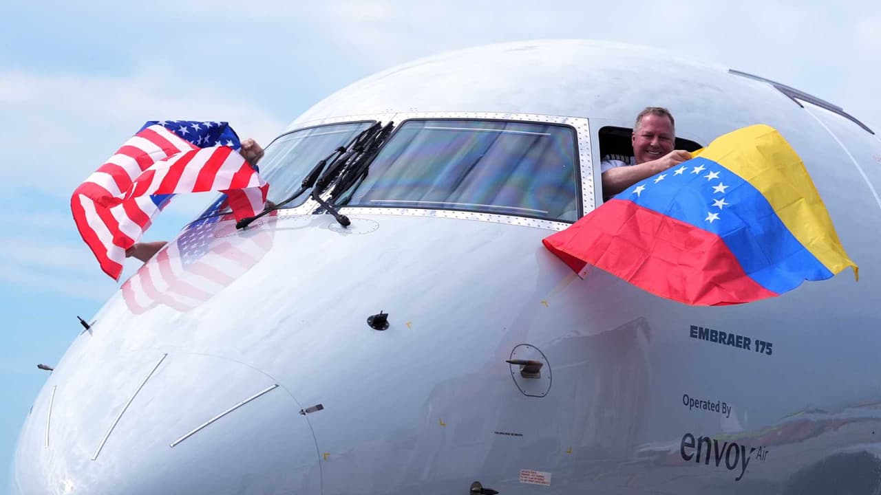 American Airlines aterriza su primer vuelo directo Miami - Venezuela tras siete años de ausencia