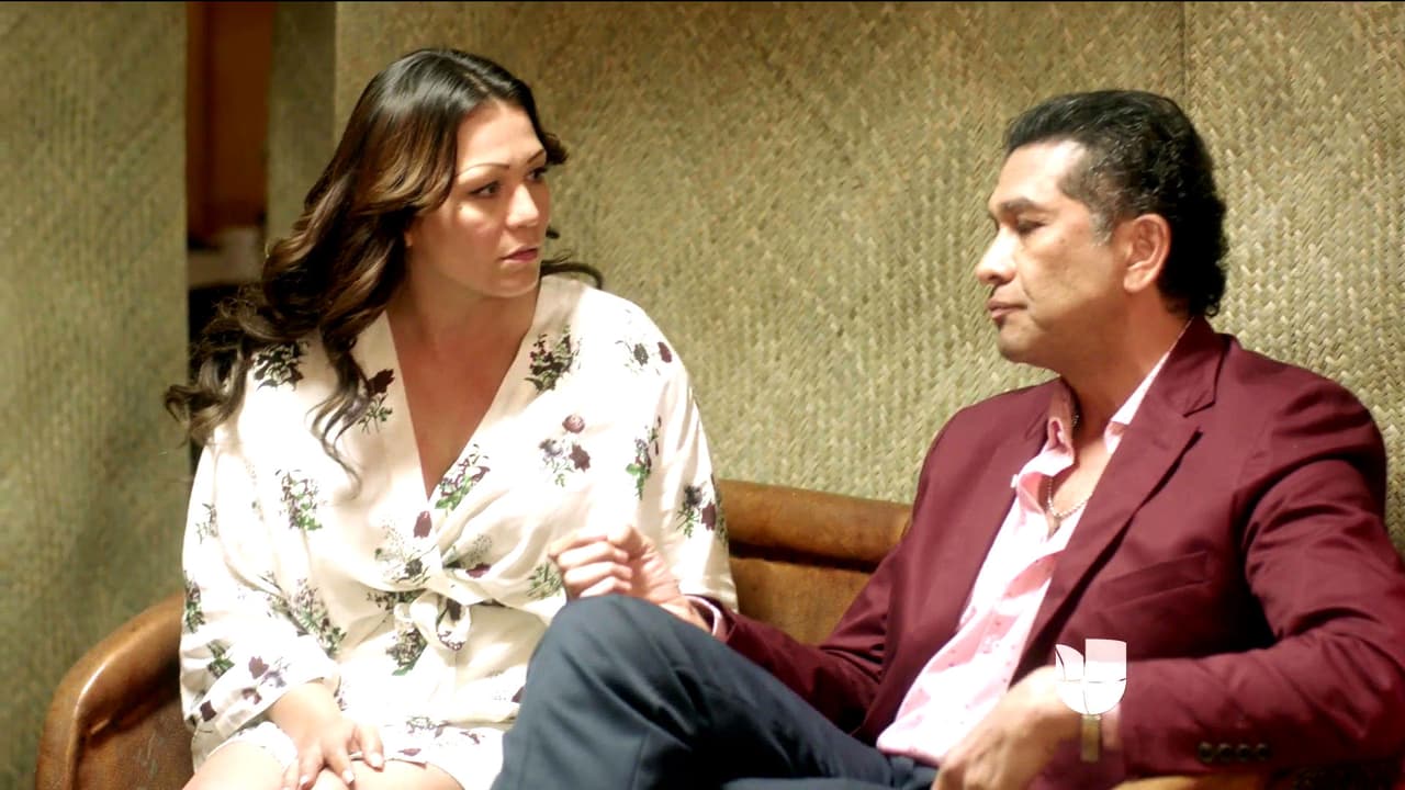 Un nuevo escándalo llegó a la vida de Jenni, una revista de espectáculos está a punto de revelar la verdadera razón de su divorcio con Esteban.