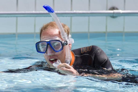 William se dio un alegre chapuzón