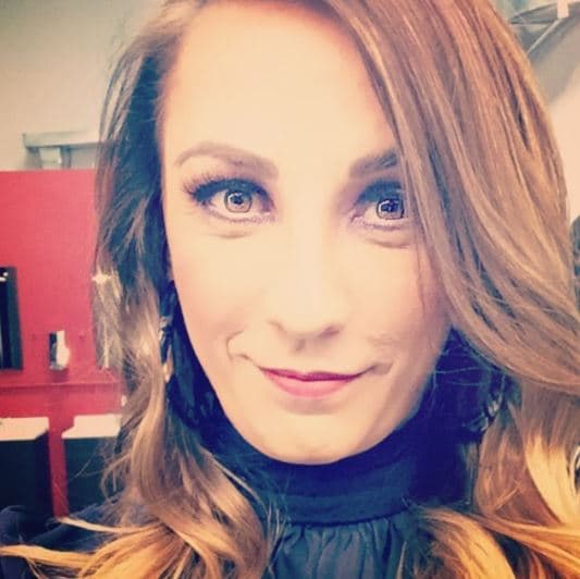 "[...] Es que me llegó todo al mismo tiempo: me divorcio del hombre con el que me casé por la iglesia [...] Al año me anuncian que mi papá tiene cáncer y que es mortal, y para mí mi papá era súper héroe [...]", mencionó.