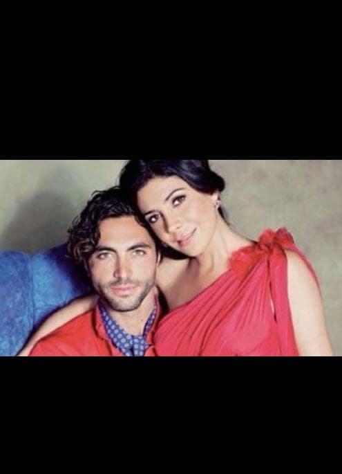 "Hoy 
<b><a href="https://www.instagram.com/p/CItTxa7hHue/" target="_blank">agradezco a la virgencita por estos primeros 10 años</a></b> de crecer en amor junto a ti mi vida Forrest Kolb", escribió la cantante. 
<br>