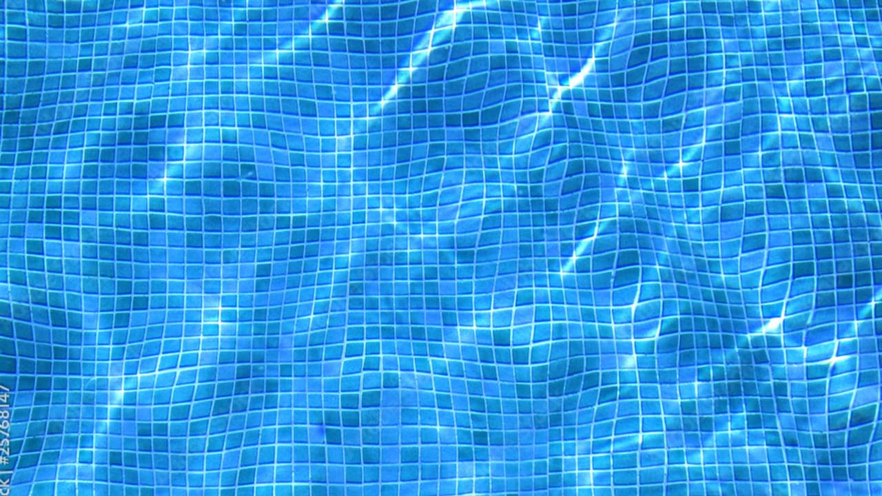 Murió el niño de 2 años que había sido sacado inconsciente en una piscina de Phoenix