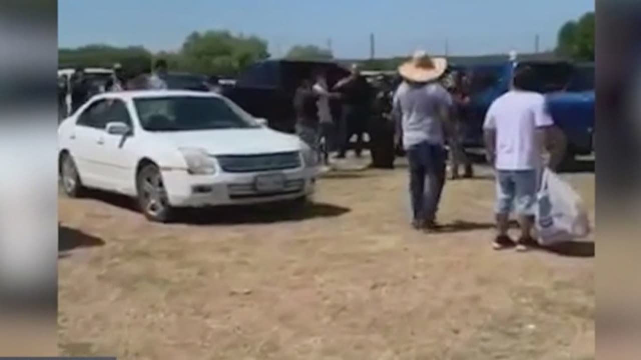 <b>Agosto 2020:</b> "Pulga de Mission" en San Antonio se convirtió en escenario de un tiroteo que desató el temor de los visitantes.