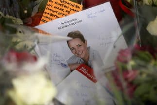 Los nombres y datos de las víctimas del MH17 comienzan a darse a conocer.