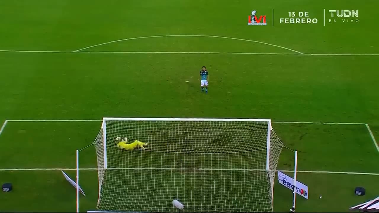 ¡El León falla desde los once pasos!