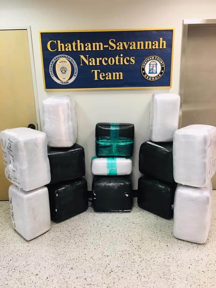 La droga fue encontrada por las autoridades en un camión.