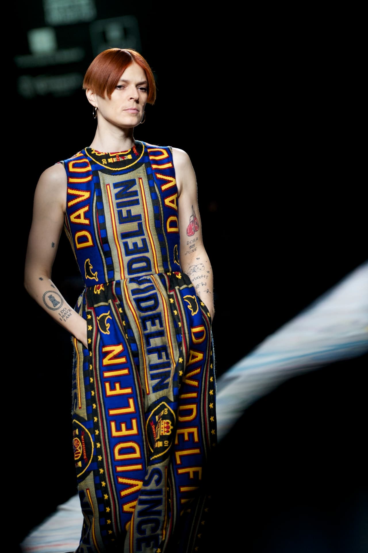 Cercana a su tío, el famoso Miguel Bosé, Bimba cantó en 2007 junto a él el éxito 'Como un lobo'.