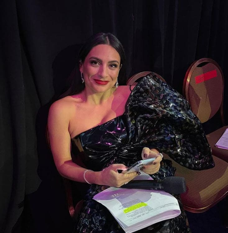 "Ese es el rollo un poco, que a mí en lo personal me ha costado mucho trabajo que absolutamente casi todos los proyectos son así, en
<b> <a href="https://www.univision.com/famosos/ana-brenda-contreras-divorcio-boda-alejandro-amaya-fotos">todos tienes que estar ahí en 'cueros'</a> </b>(desnuda)".
<br>