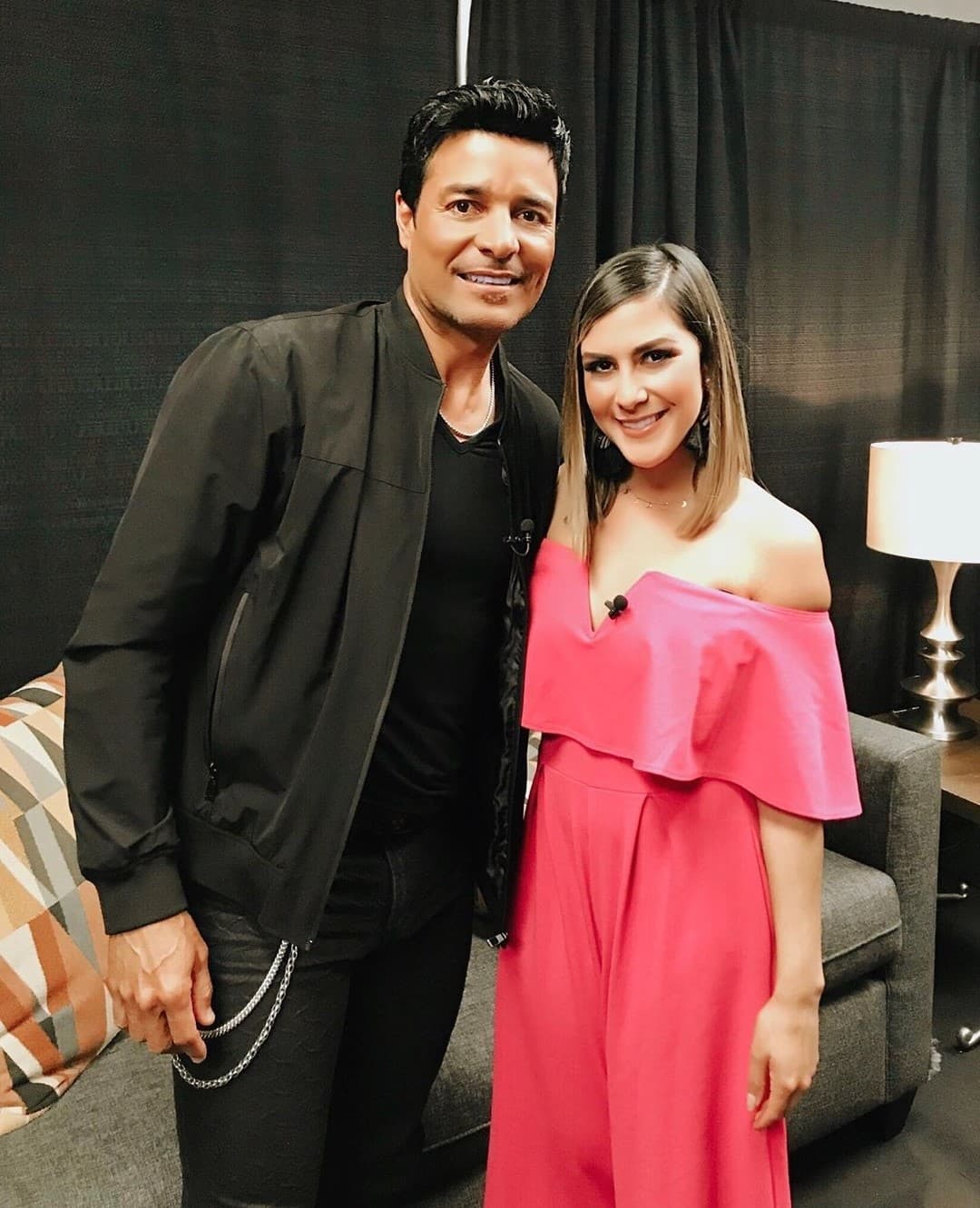 Entrevistas, historias y noticias son parte del día a día de Jessi, así como convivir con talentosos artistas del mundo del espectáculo.