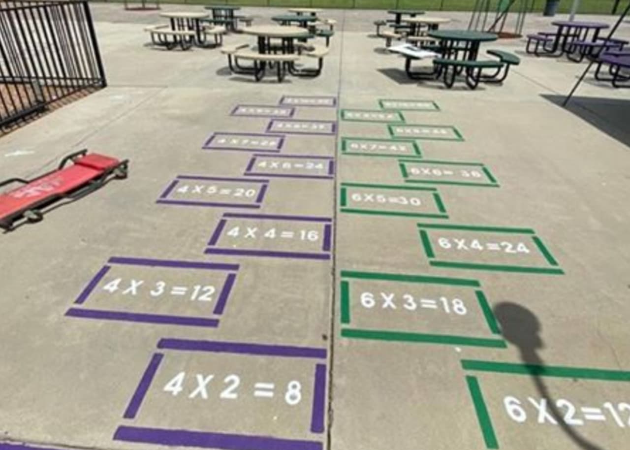 El uso del suelo para crear divertidas actividades recreativas y de aprendizaje es parte del proyecto.