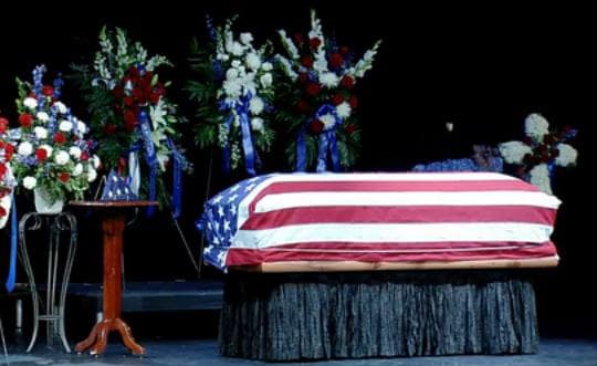 Fotos: El último adiós de Chris Kelley