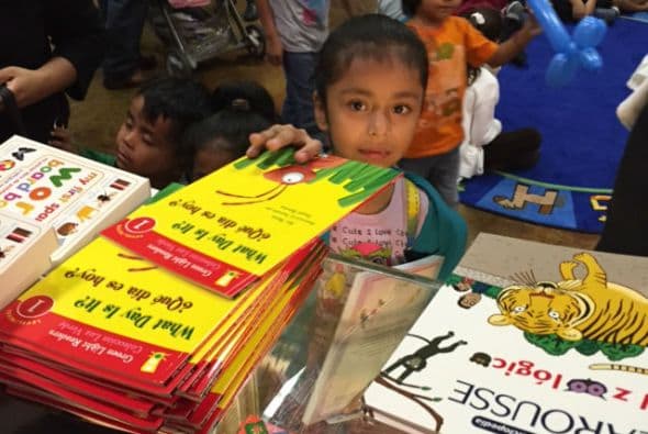 Gracias a nuestros amigos y amigas de Austin que se acercaron a la Feria para Aprender, de Univision Contigo, donde repartimos mil libros y dimos talleres de FAFSA a padres y estudiantes que quieren pagar por la universidad.