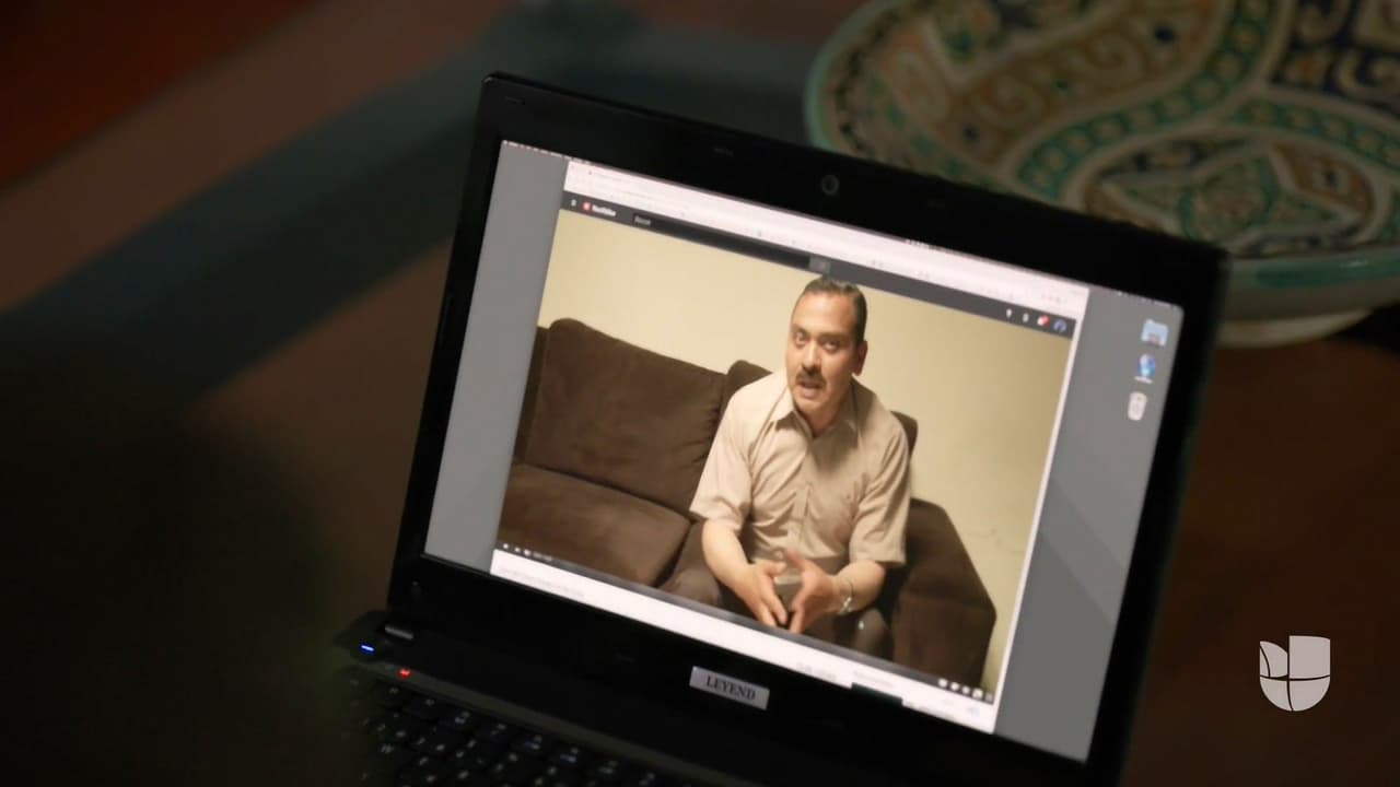 El guarura informó frente a una cámara sobre todos los movimientos y negocios de su jefe con el narcotraficante. El video no tardó en difundirse a través de las redes sociales y de llegar a los medios de comunicación.