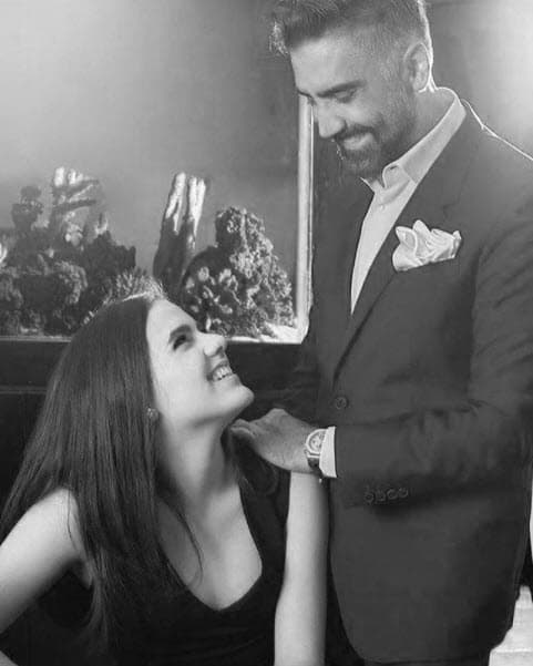 La joven lanzó su primer sencillo y además grabó un tema con Alejandro Fernández.