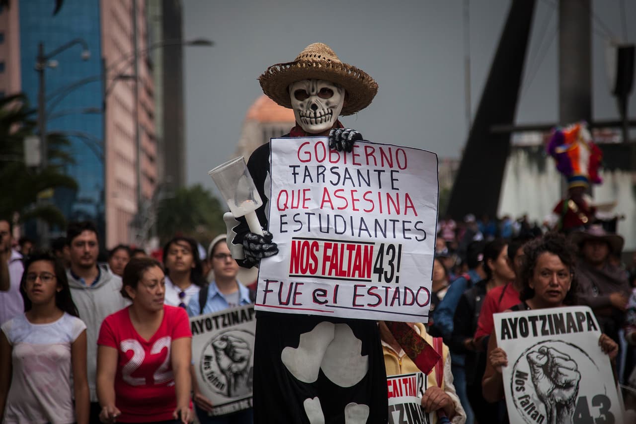 WhatsApp en los tiempos de Ayotzinapa: SXSW celebra la buena salud del activismo digital