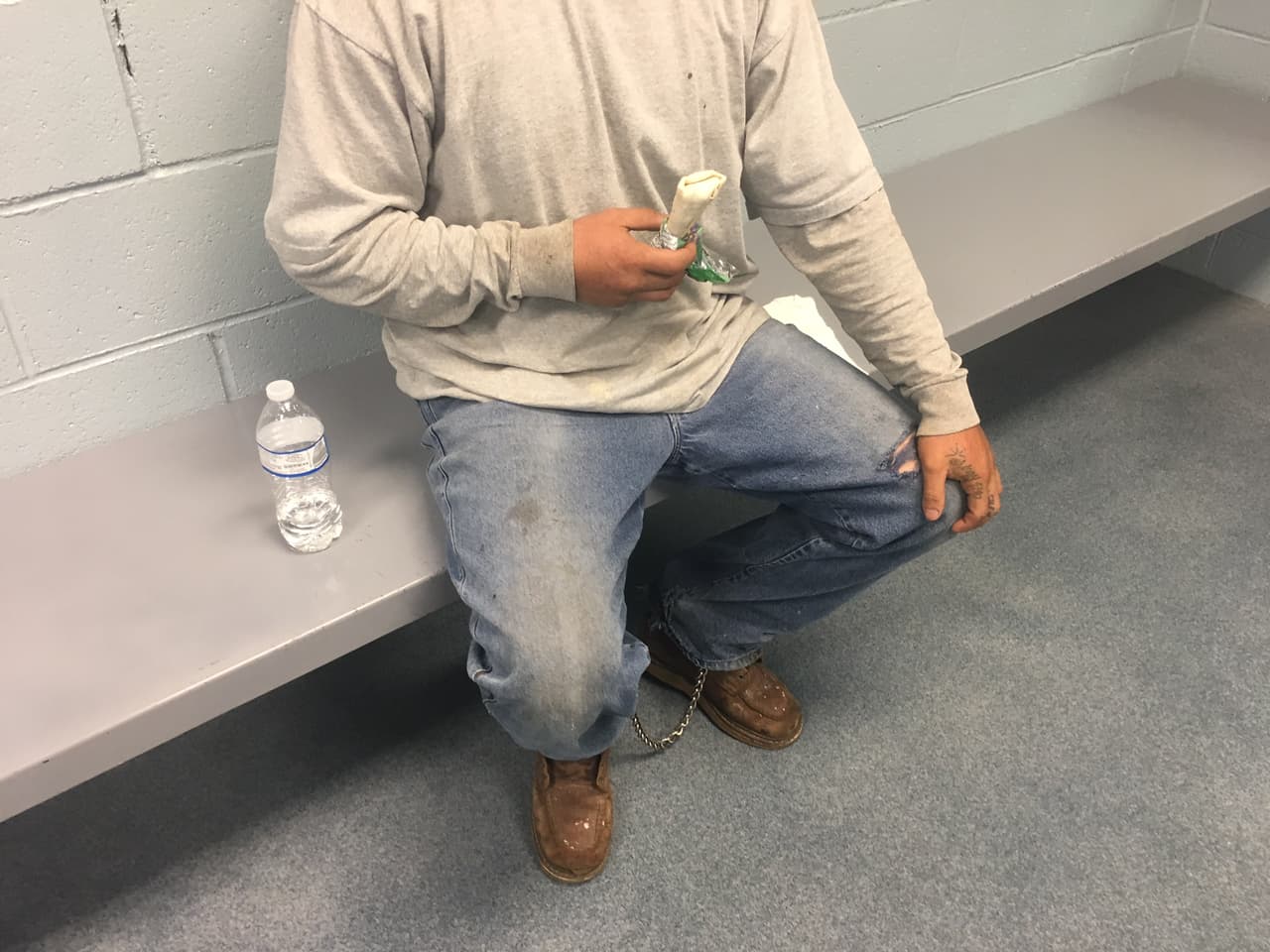 Carlos dijo que buscará regresar a este país, al cual llegó cuando era un niño.