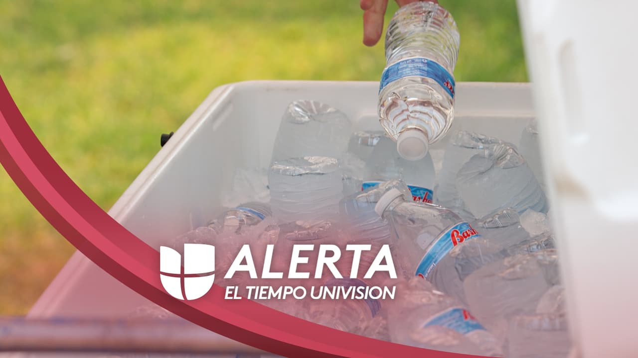 Un día de intenso calor con temperaturas de 107° a 111° F en Phoenix