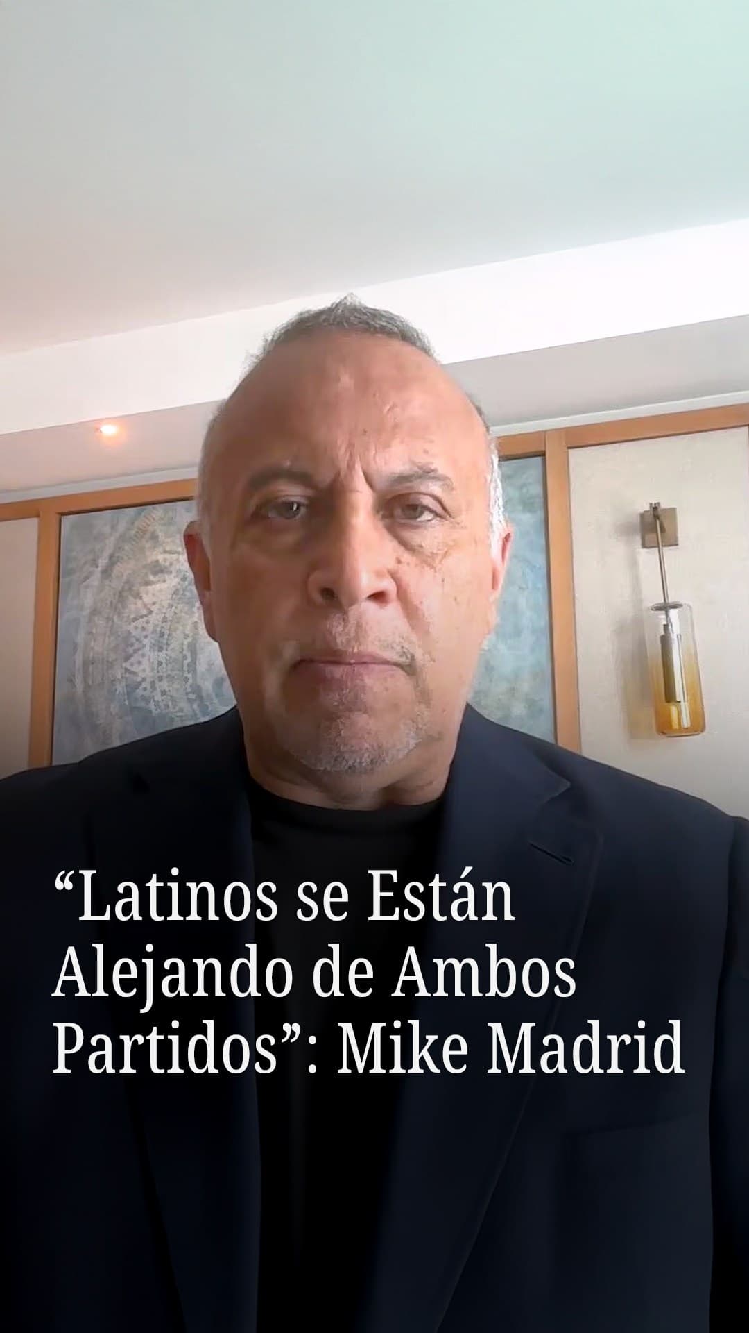 "Latinos se Están Alejando de Ambos Partidos": Mike Madrid