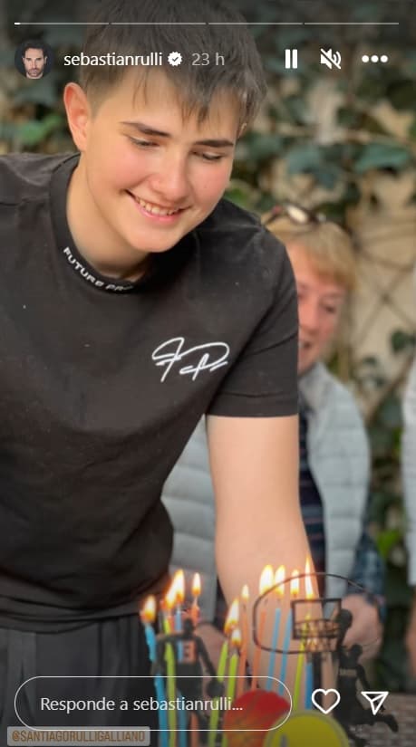 En sus historias de la red social, Sebastián asimismo compartió instantáneas de la celebración que tuvo Santiago. 
<br>