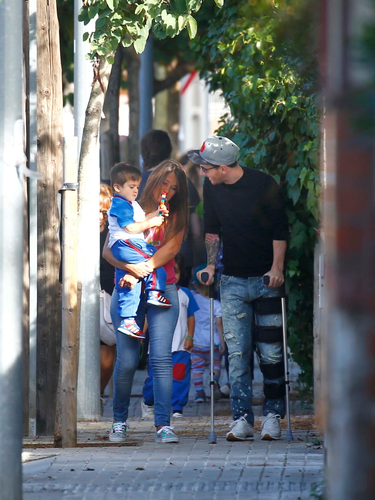 El nuevo integrante de la familia no los acompañaba.